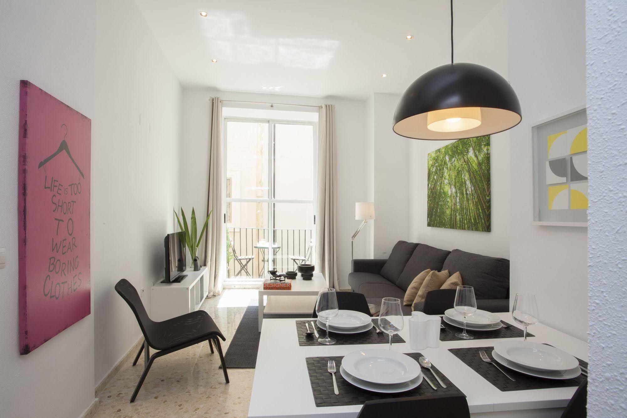Singularstays Mercado Central Apartment *
